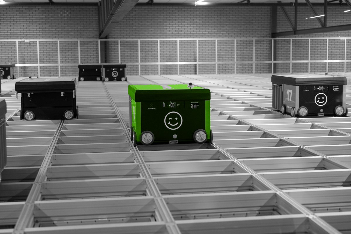 autonome-robots-op-rastervloer